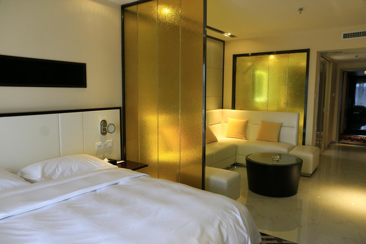 D•Mark Hotel Guiyang  Exteriör bild